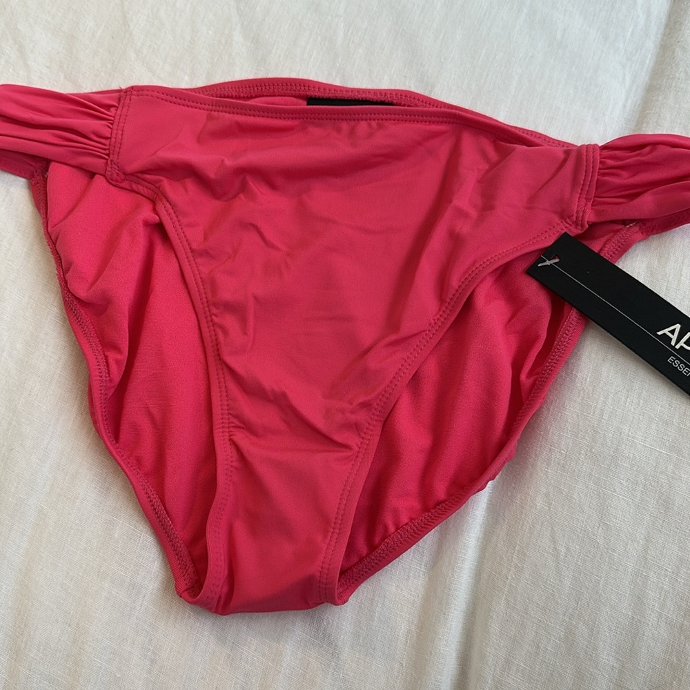 BNWT Apt. 9 Bright Pink Swimwear